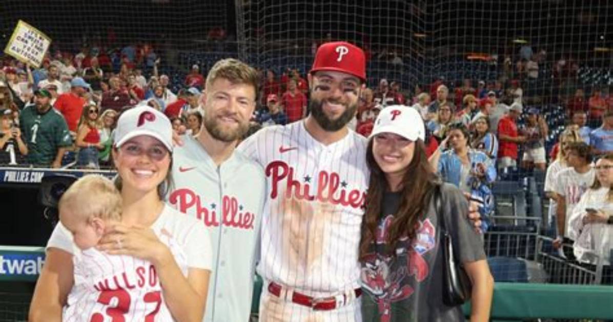 Weston Wilson Family: Parents, Brother and Sister