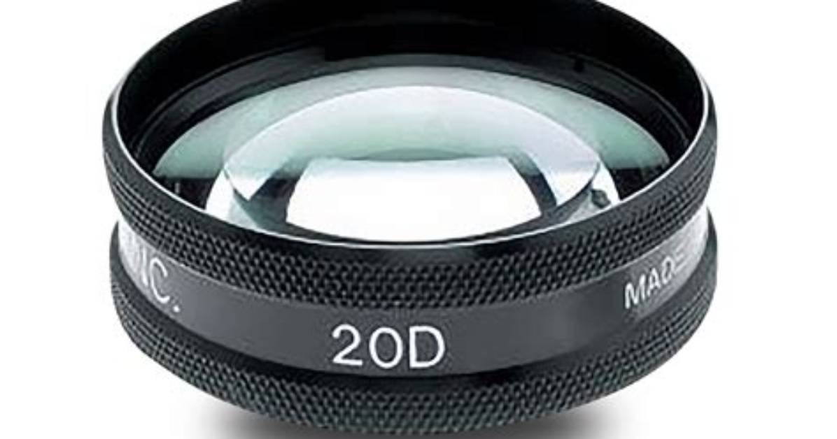 What Are the Ocular Lenses on a Microscope