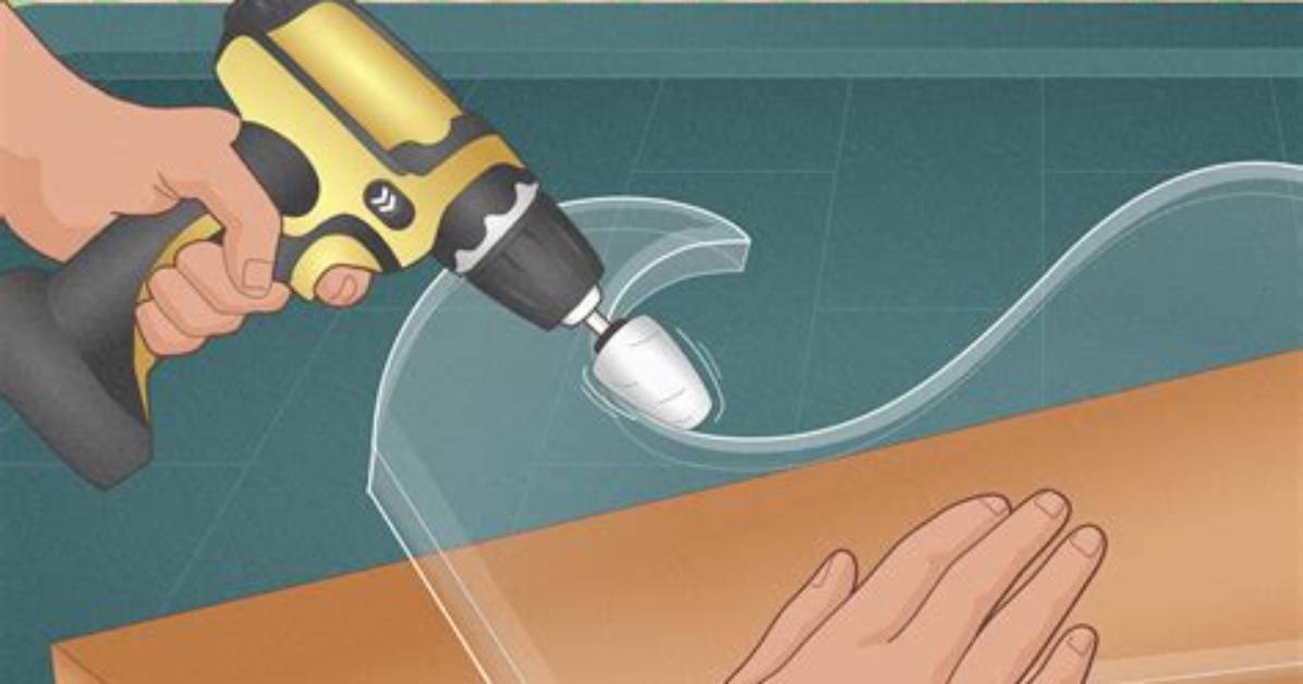 What Do You Cut Acrylic Sheets With