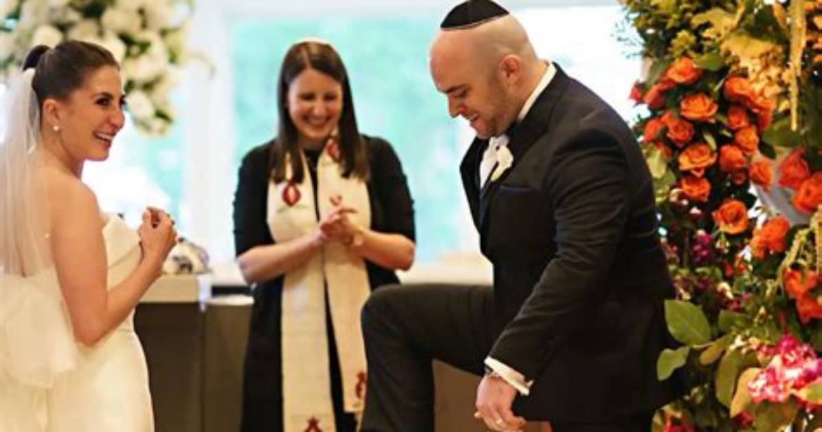 What Do You Do at a Minyan