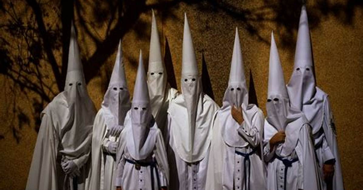 What Does a Capirote Symbolize?
