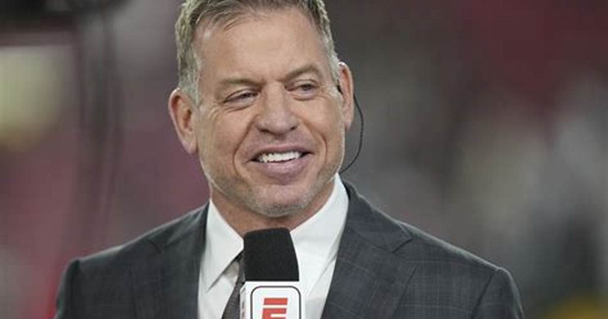 What Does Espn Pay Troy Aikman?