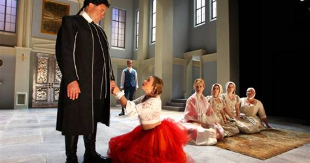 What Does Orgon See in Tartuffe