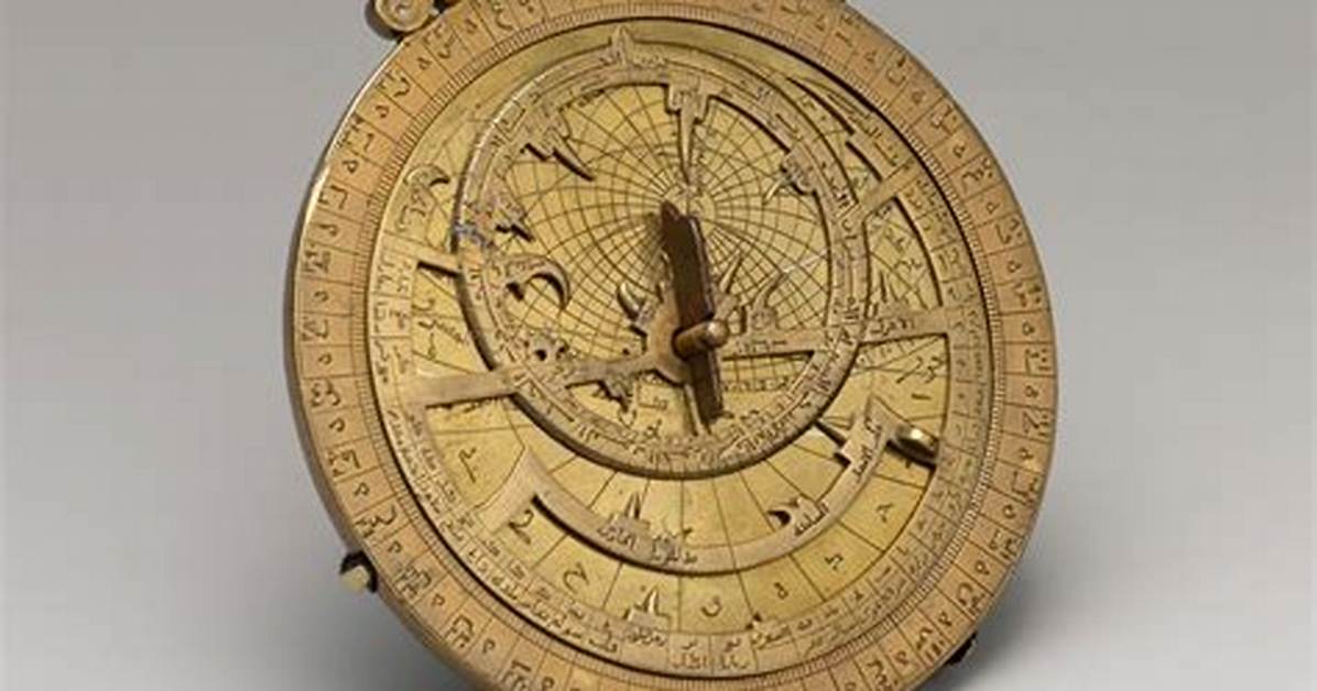 What Does the Astrolabe Do