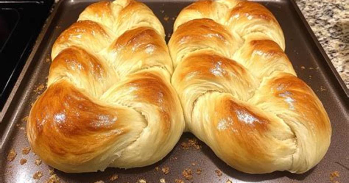 What Does the Challah Symbolize?