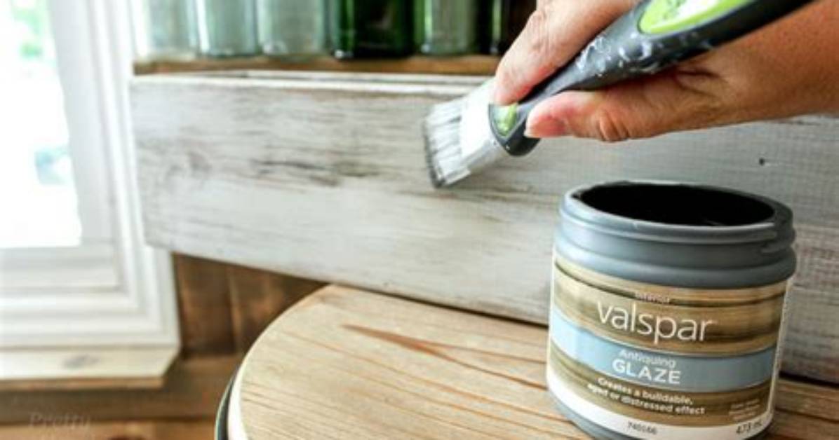 What Does Valspar Glaze Do