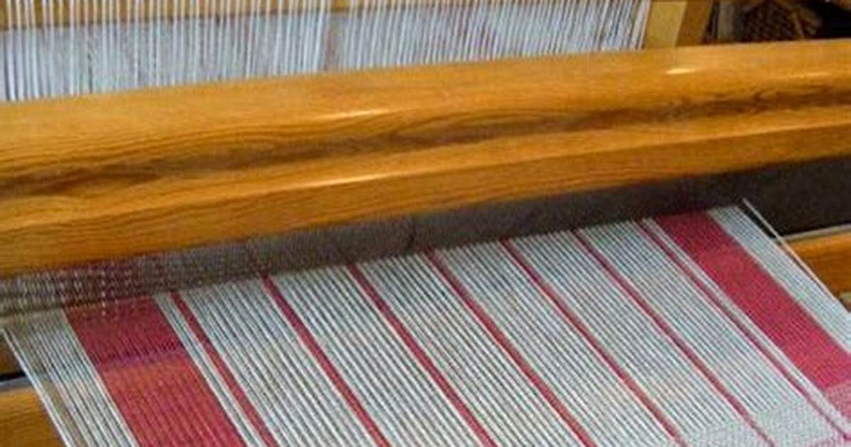 What Does Weaving Symbolize?