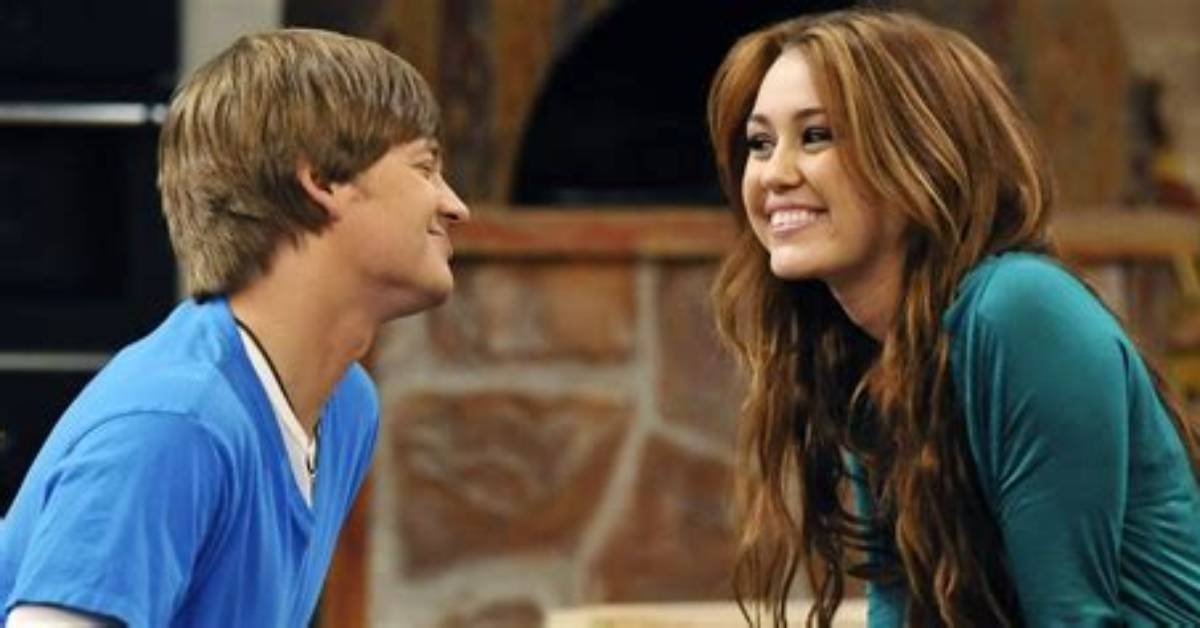 What Episode Does Miley Have to Choose Between Jake and Jesse? – Celebrity