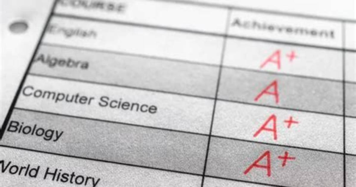 What High School Grades Do Colleges Look at?