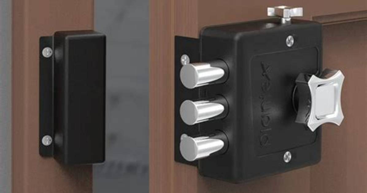 What Is a Dead Bolt Lock