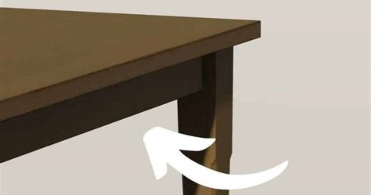 What Is a Dining Table Apron