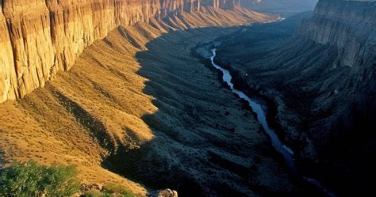 What Is a Escarpment?