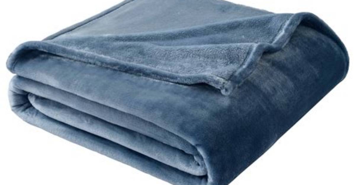 What Is Plush Blanket