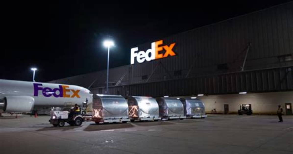 What Is the Closest Airport to Fedex Field?