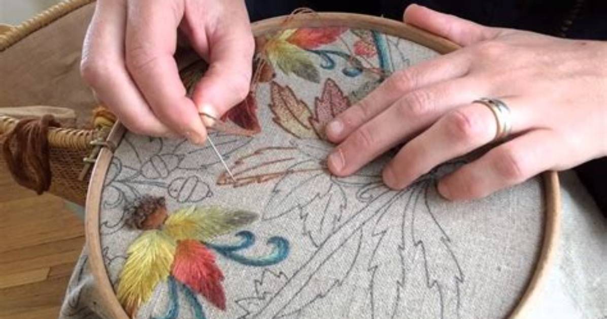 What Is the Difference Between Crewel Work and Embroidery?