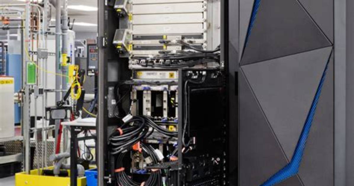 What Operating System Does an Ibm Mainframe Use?