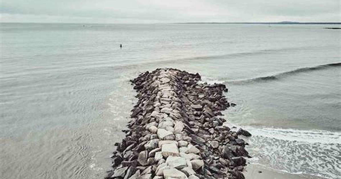 What Problems Do Jetties Cause?