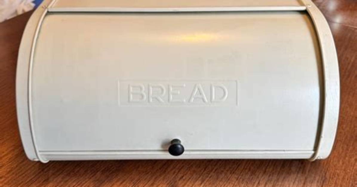 What's a Bread Box Slang?