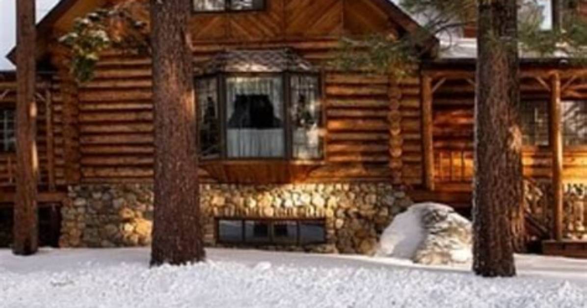 What's the Difference Between a Cabin and Cottage