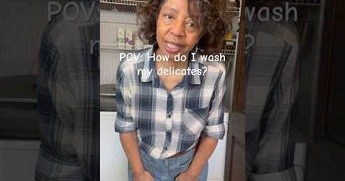 What's the Difference Between Delicates and Perm Press?