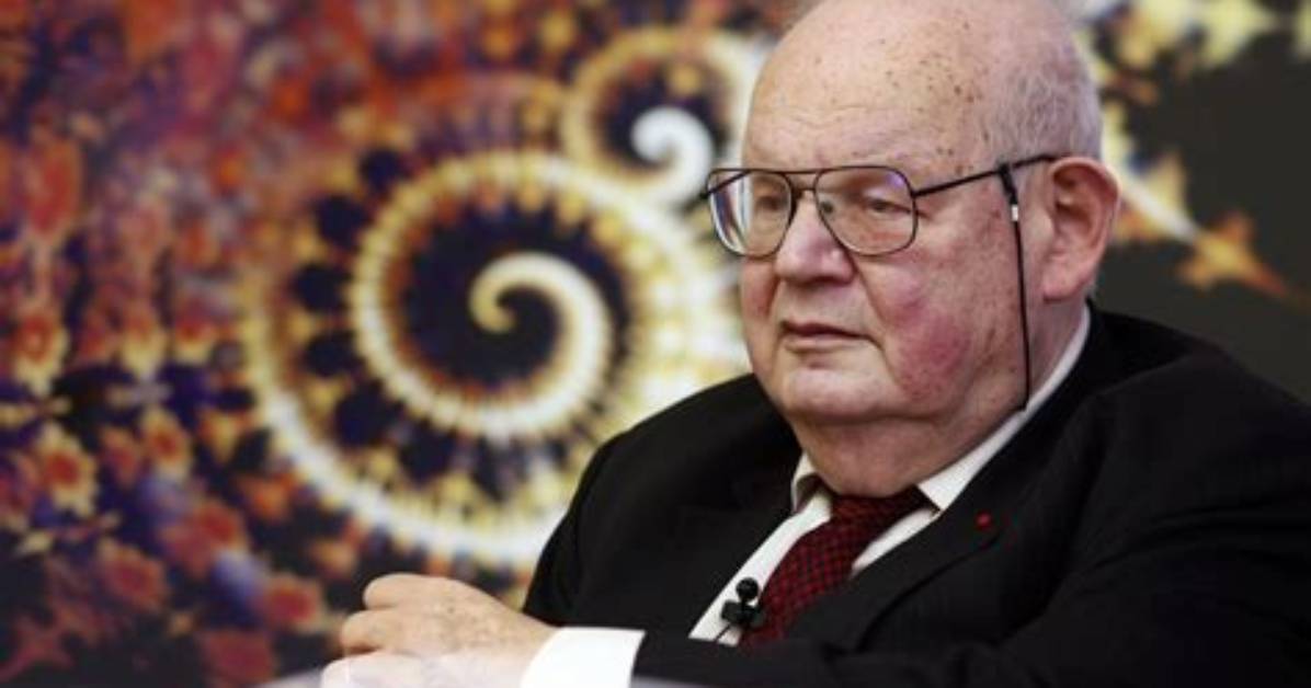 When Did Benoit Mandelbrot Die?