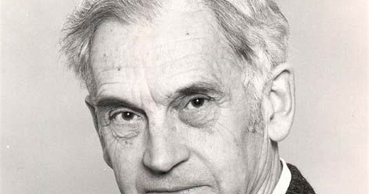When Did Ernst Mayr Died?