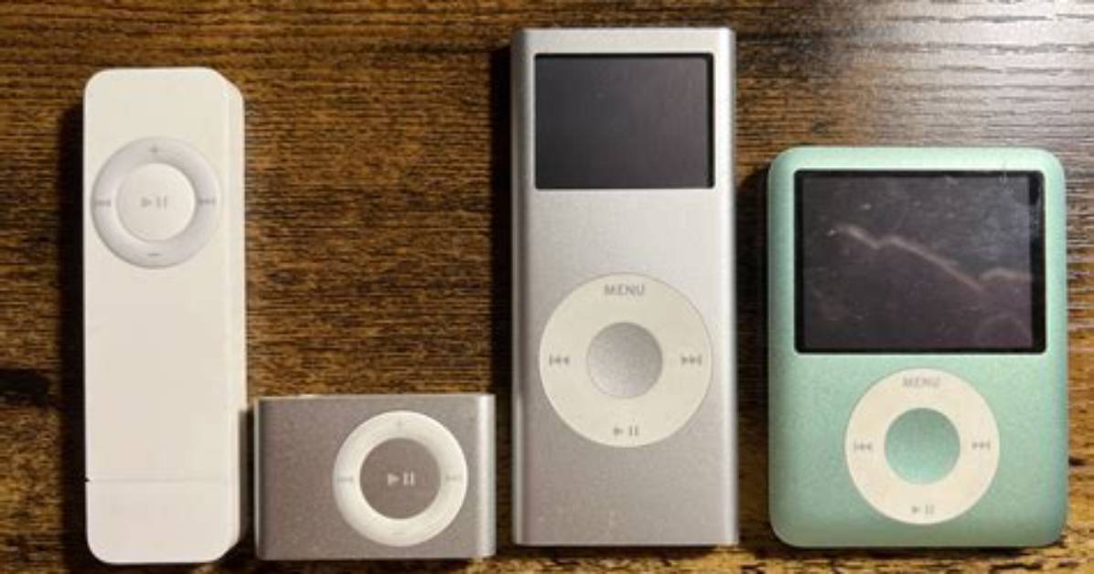 When Did Ipod Shuffle Come out?