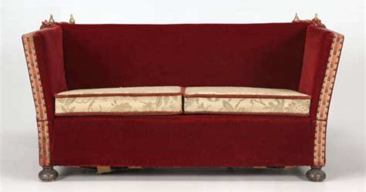 When Did Settee Start?