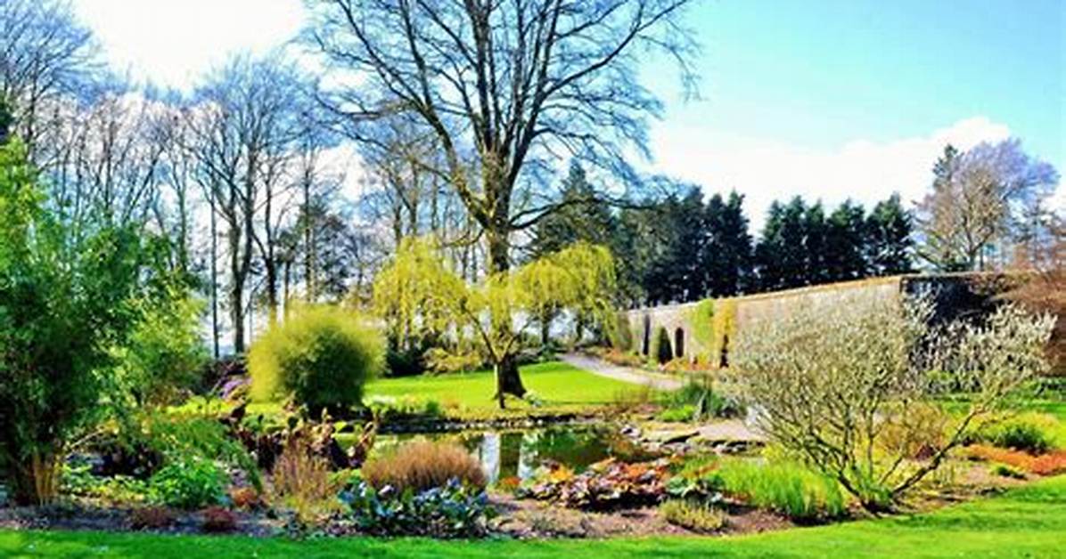 When Does Threave Gardens Open?