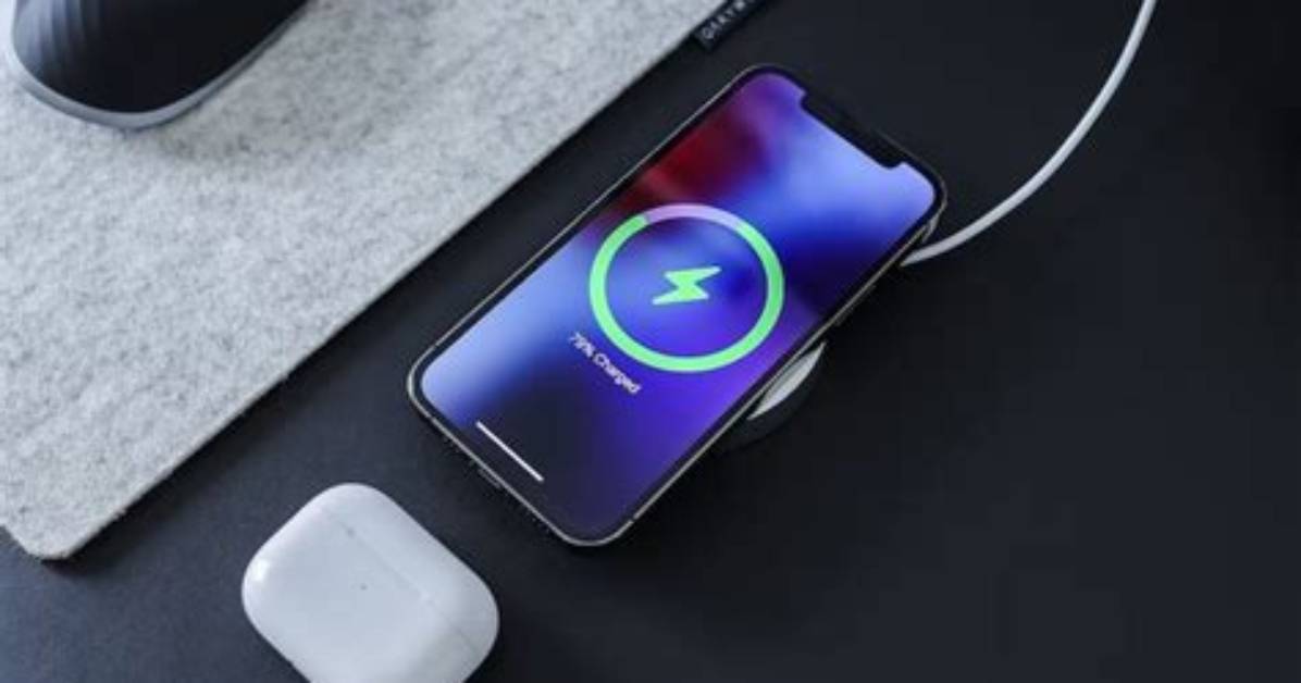 When to Charge Iphone