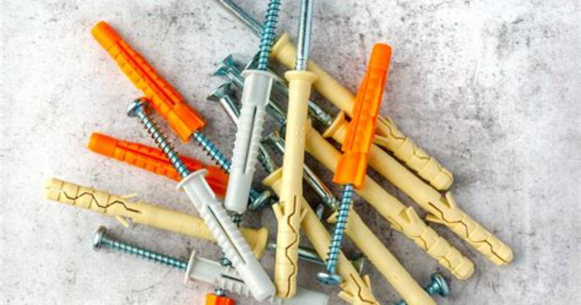When to Use a Drywall Anchor?