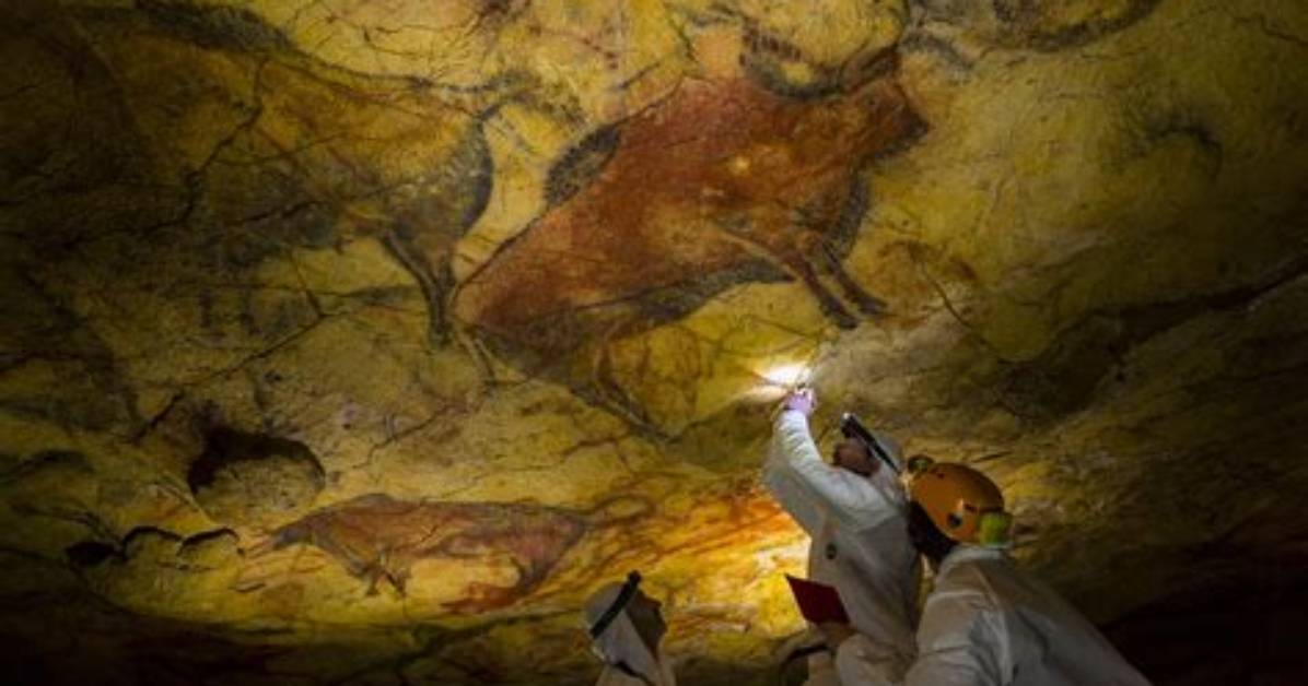 When Was Altamira Cave Discovered?