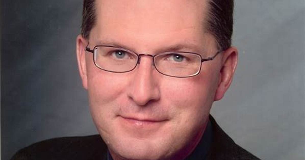 When Was Dave Pelzer Born?