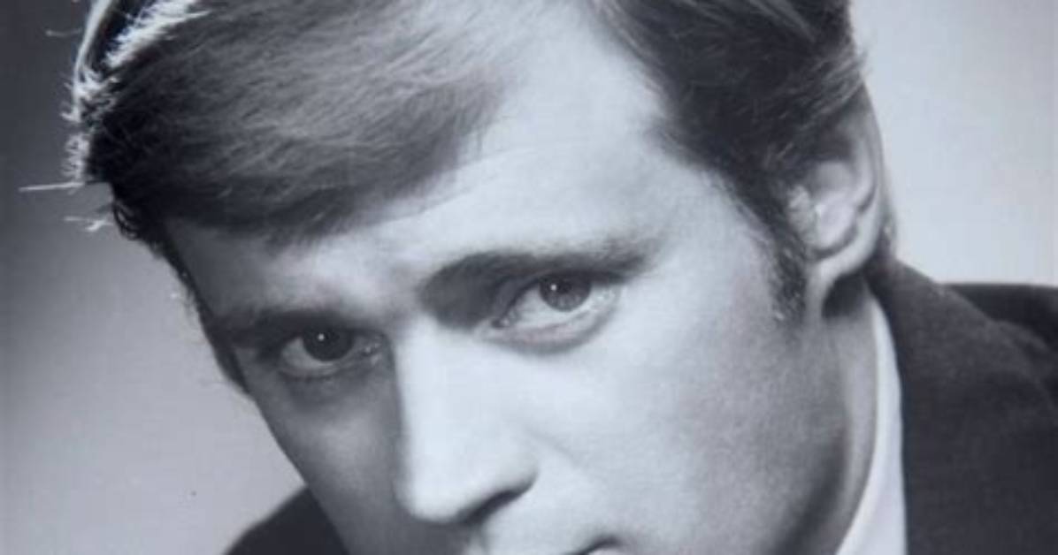 When Was David Mccallum Born?