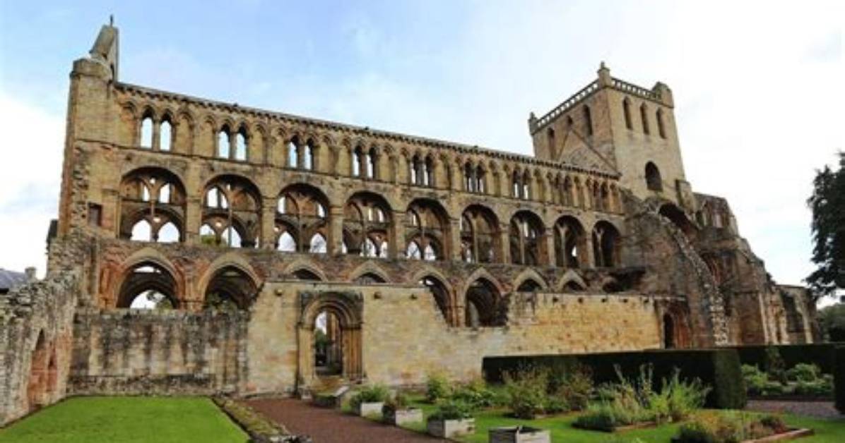 When Was Jedburgh Abbey Built?