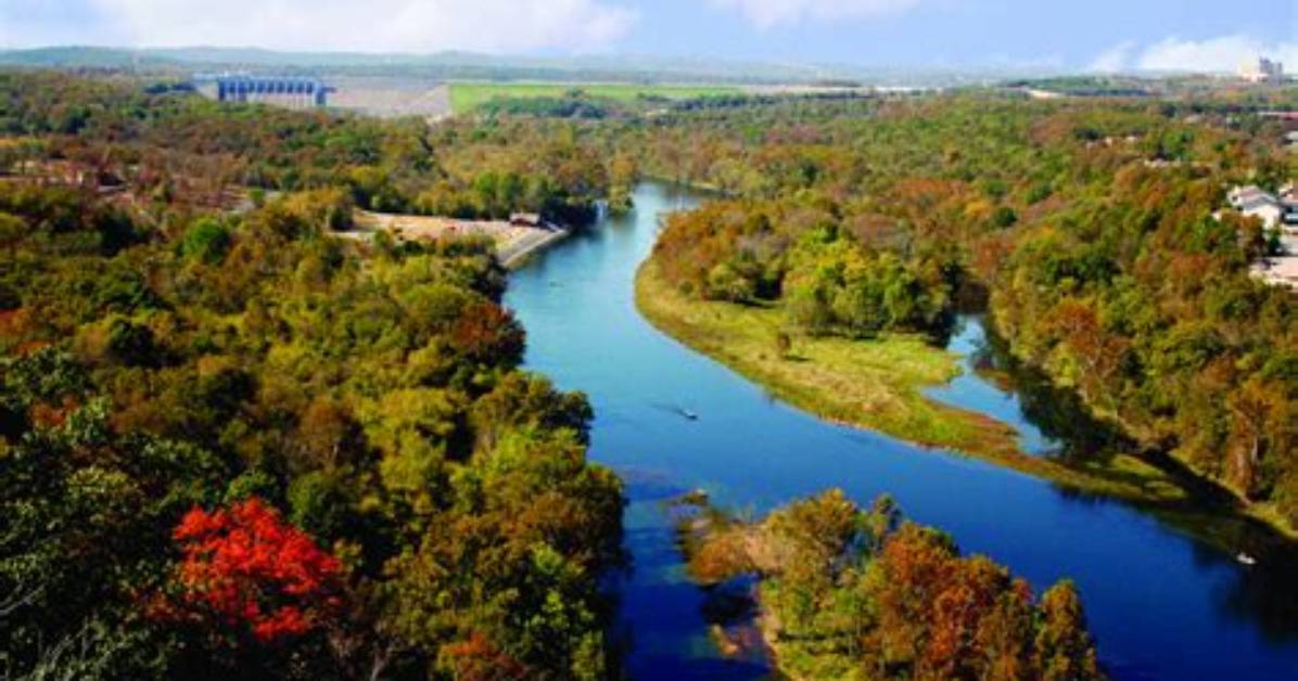 When Was Lake Taneycomo Built?