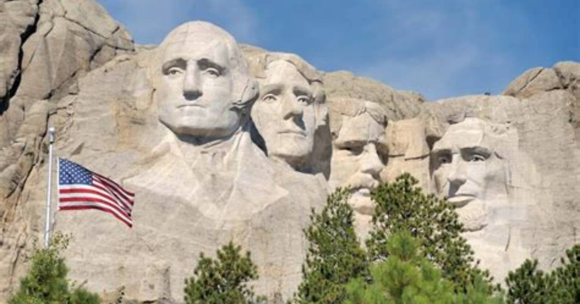 When Was Mount Rushmore Built