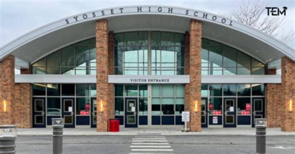 When Was Syosset High School Built?