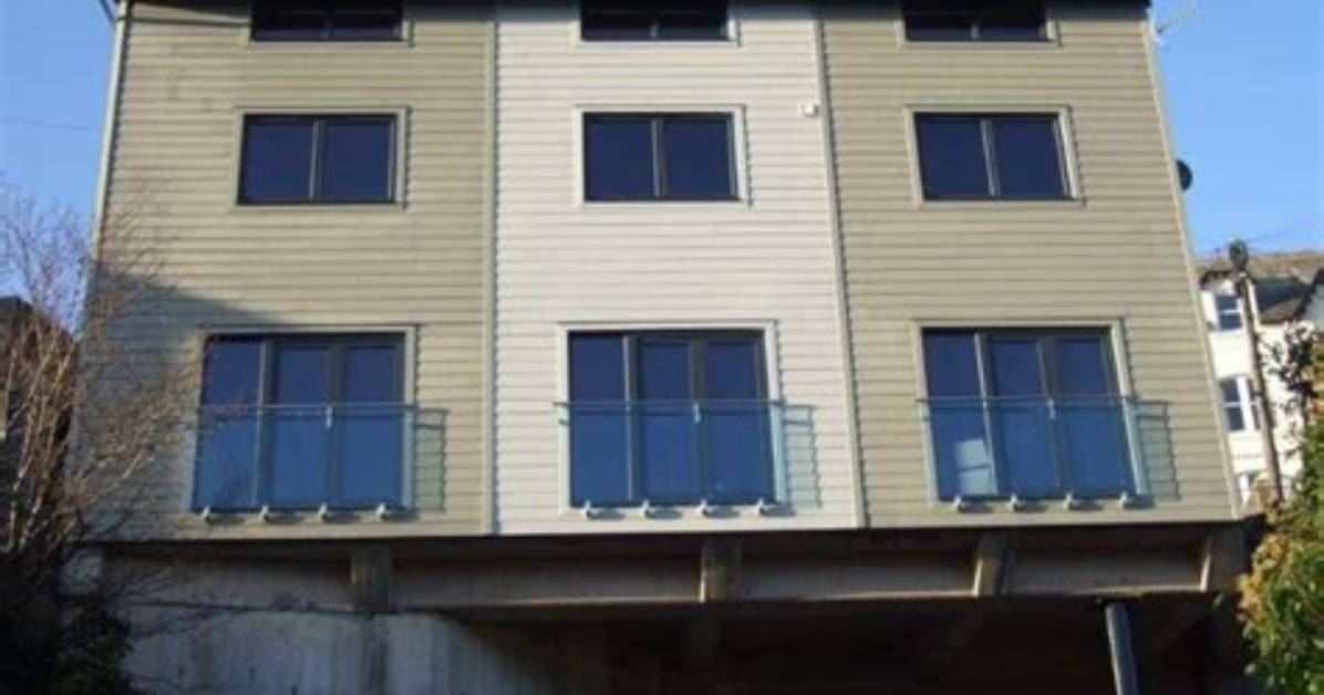 When Were Balconies Invented?