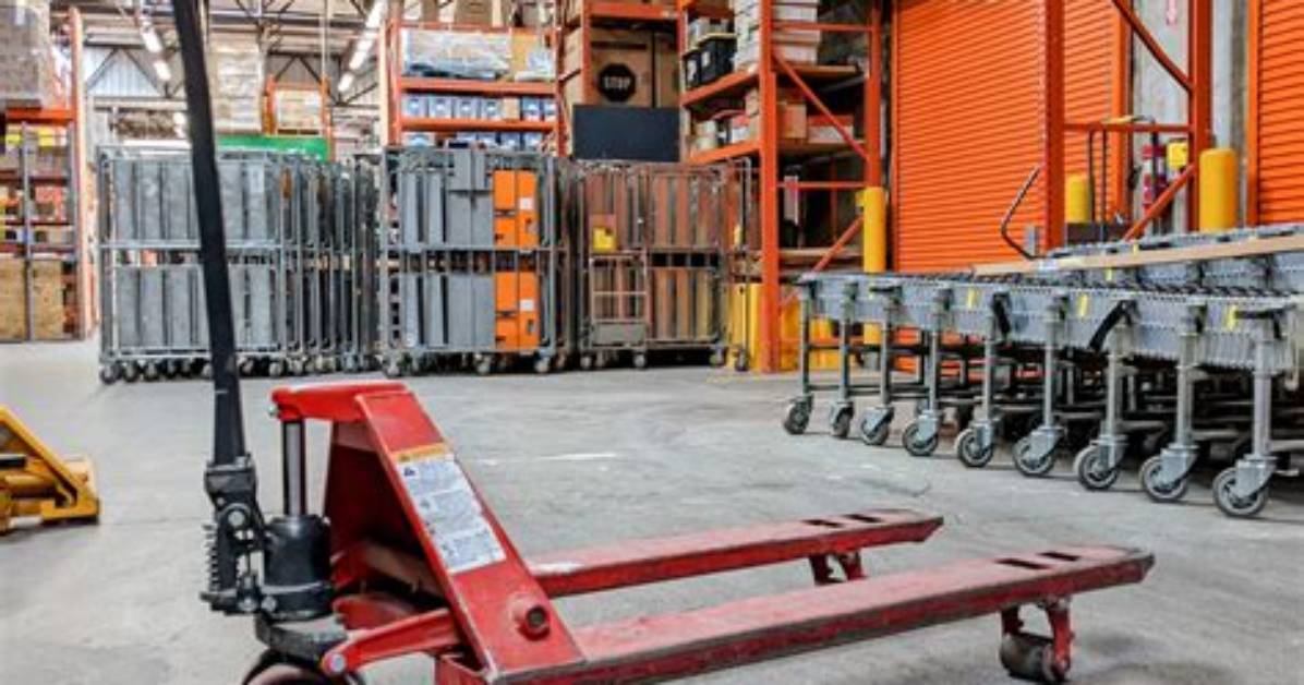 When Were Pallet Jacks Invented?