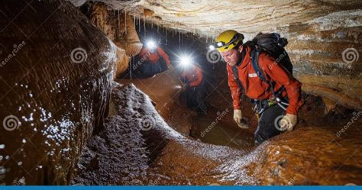 Where Do Spelunkers Explore?