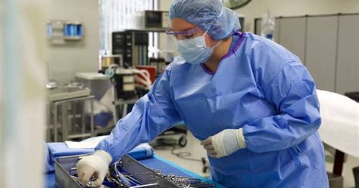 Where Do Surgical Technologist Work?