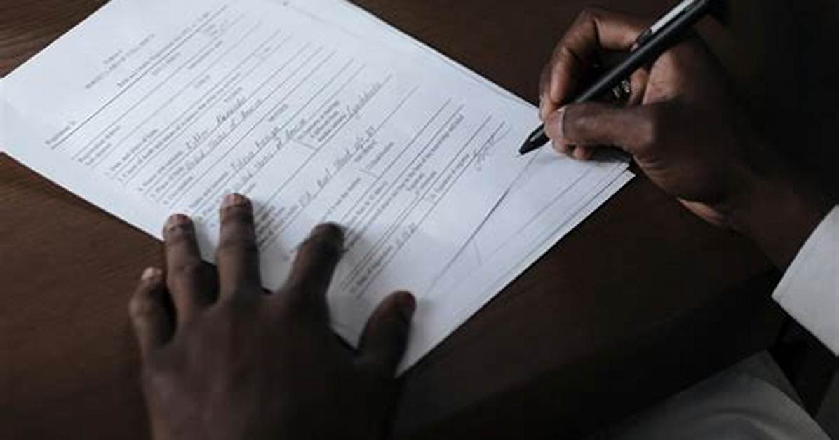 Where to Put Initials on a Contract?