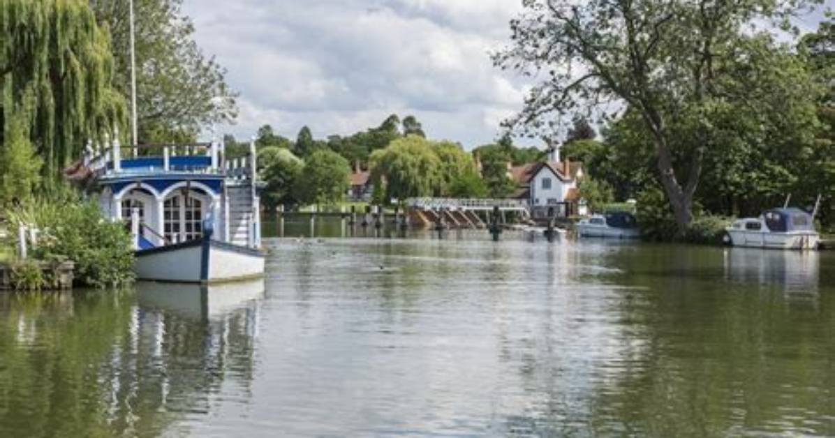 Which County Is Goring in?