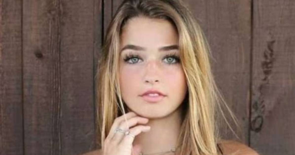 Whitney Robbins Net Worth