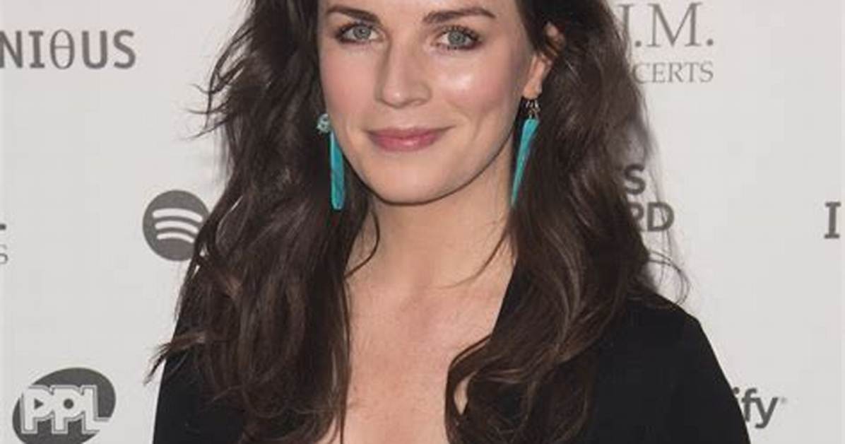 Who Is Aisling Bea’s Partner? Meet Her Husband. Know Her Net Worth, & Age