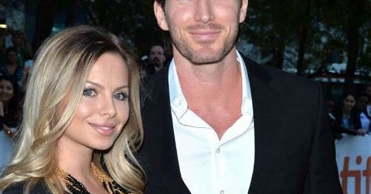 Who Is Christopher Russell Married to? Discovering the Life of This Talented Actor