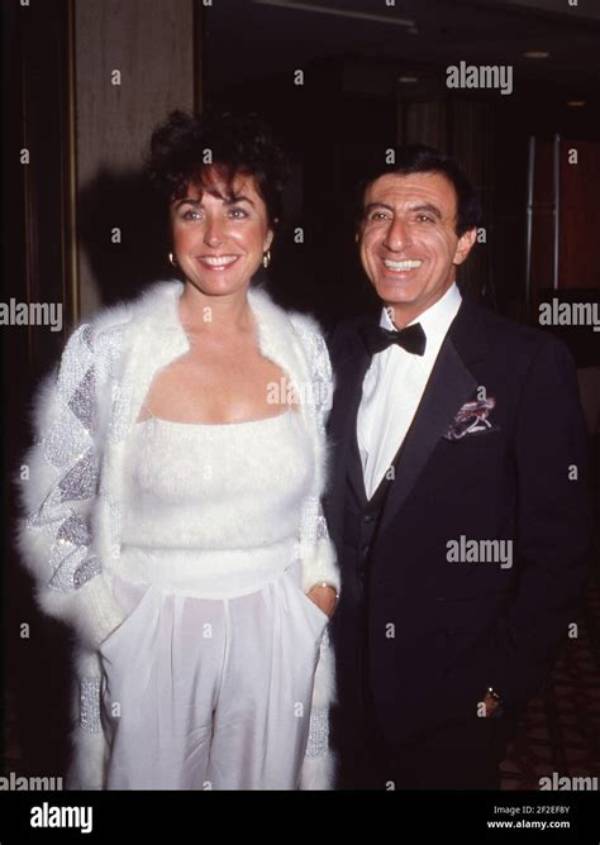 Who Is Joy Ann Richards, Jamie Farr Wife & Kids? Son Jonas & Daughter Yvonne