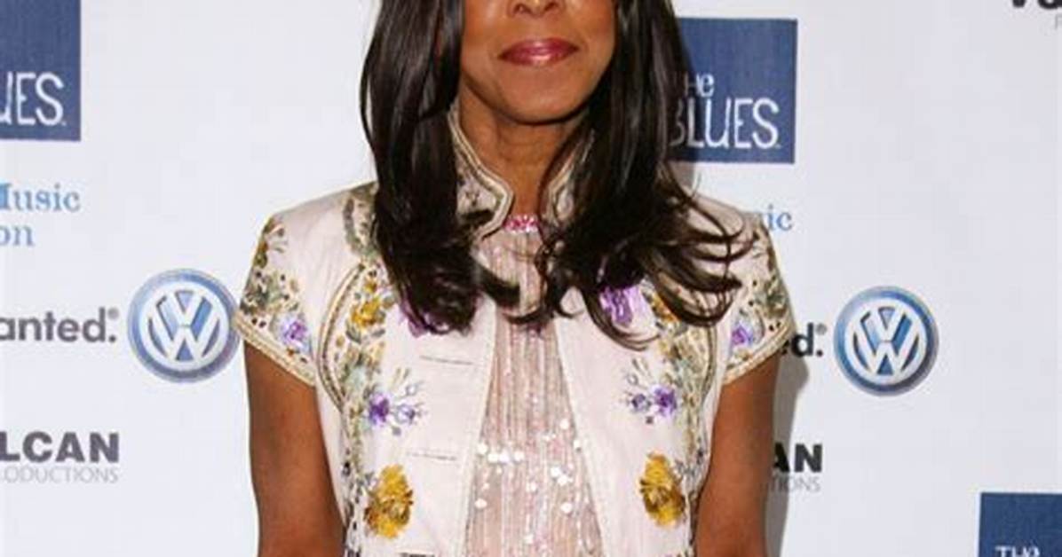 Who Replaces Nadine Tolliver? – Celebrity