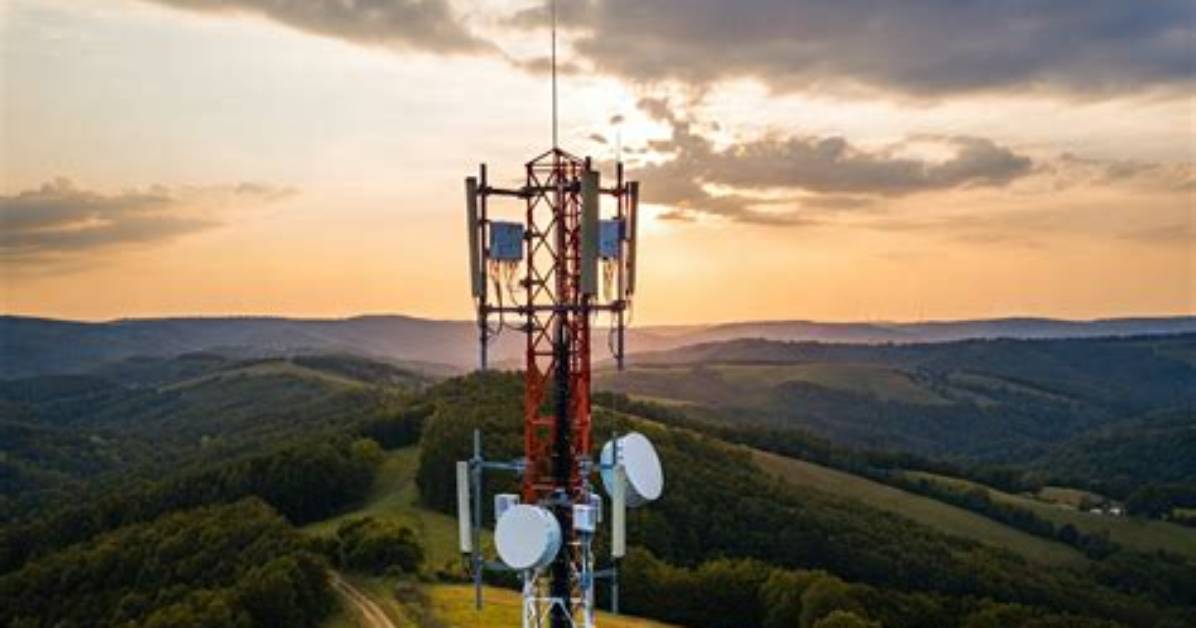 Whose Towers Do Consumer Cellular Use?